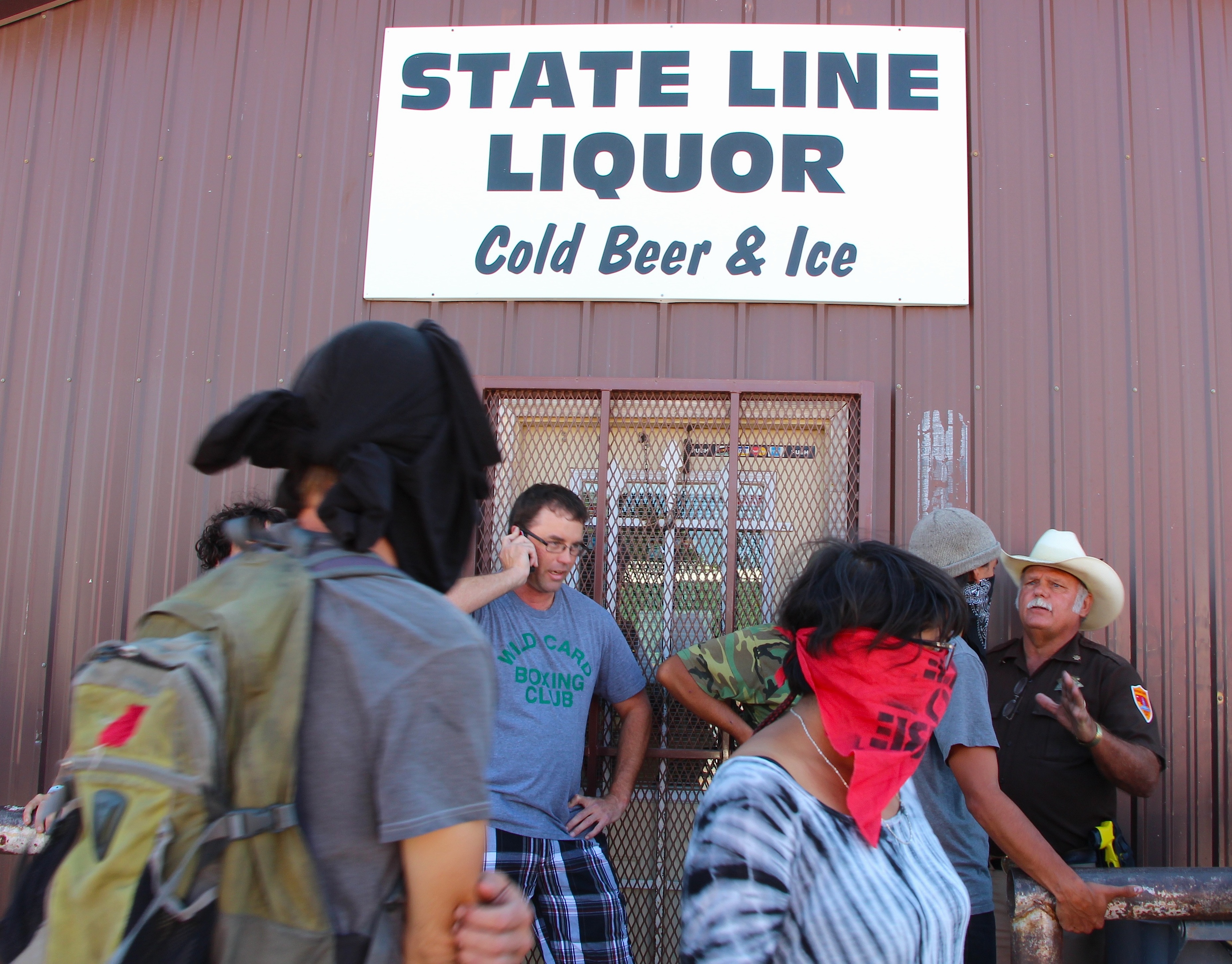 Whiteclay liquor stores ordered to shut down after losing licenses