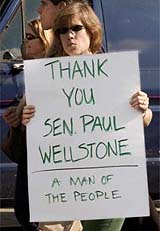 WEEK IN REVIEW: Remembering Sen. Paul Wellstone, Democrat of Minnesota,  (1944-2002)   File Photo   Reuters